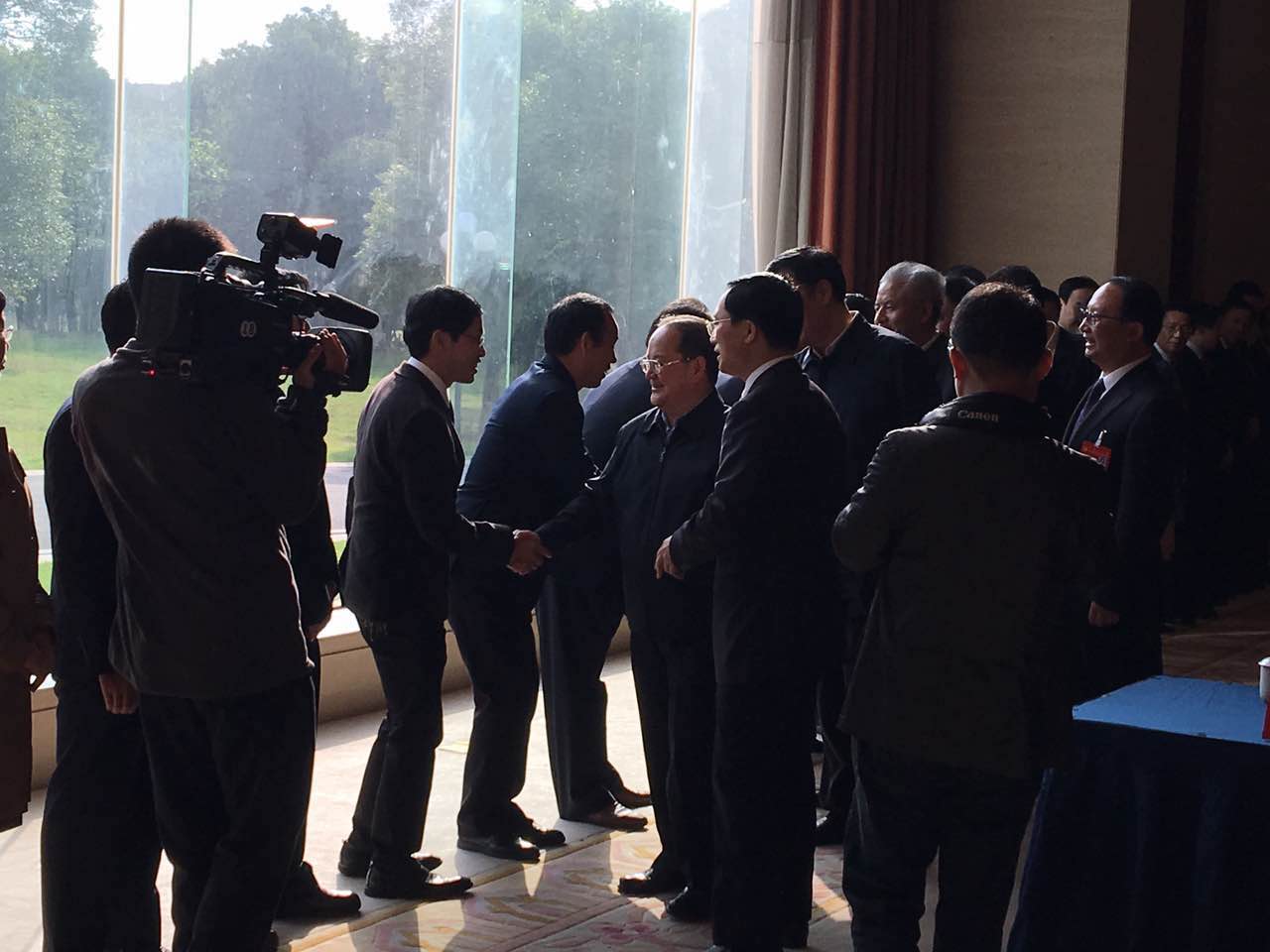 1479365534850006.jpg 828814814.jpg