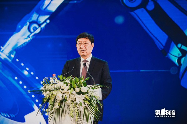 智能科技閃耀 福田輕型商用車構(gòu)劃嶄新藍(lán)圖